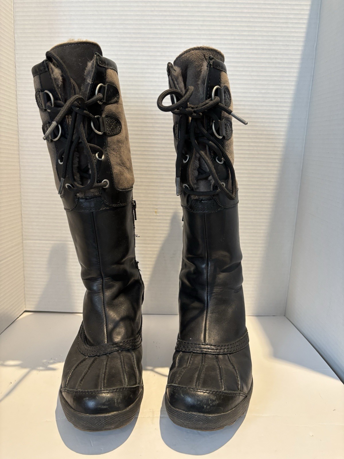 UGG Black Gray Lace-Up Knee High Suede & Leather Boots | Size 7_3 UGG Black Gray Lace-Up Knee High Suede & Leather Boots | Size 7