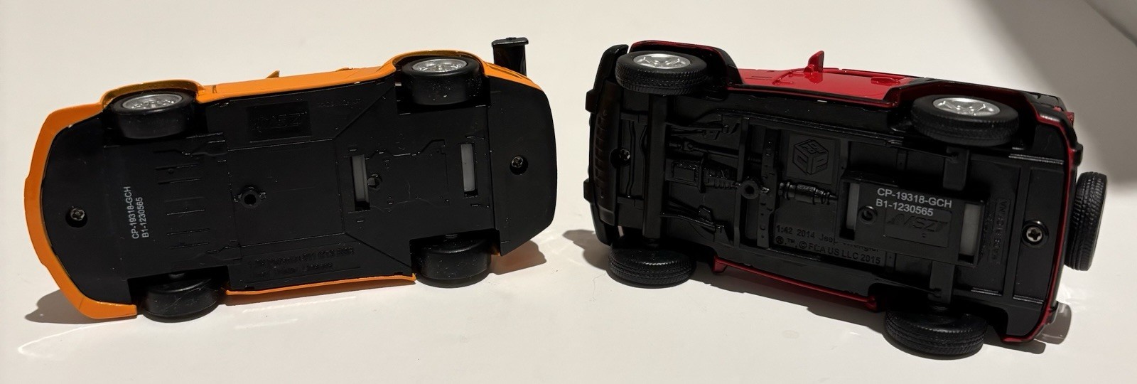 2 x MSZ Die-Cast Pullback Vehicles Jeep Wrangler 1:42 & Porsche 911 1:39 GUC_3 2 x MSZ Die-Cast Pullback Vehicles Jeep Wrangler 1:42 & Porsche 911 1:39 GUC