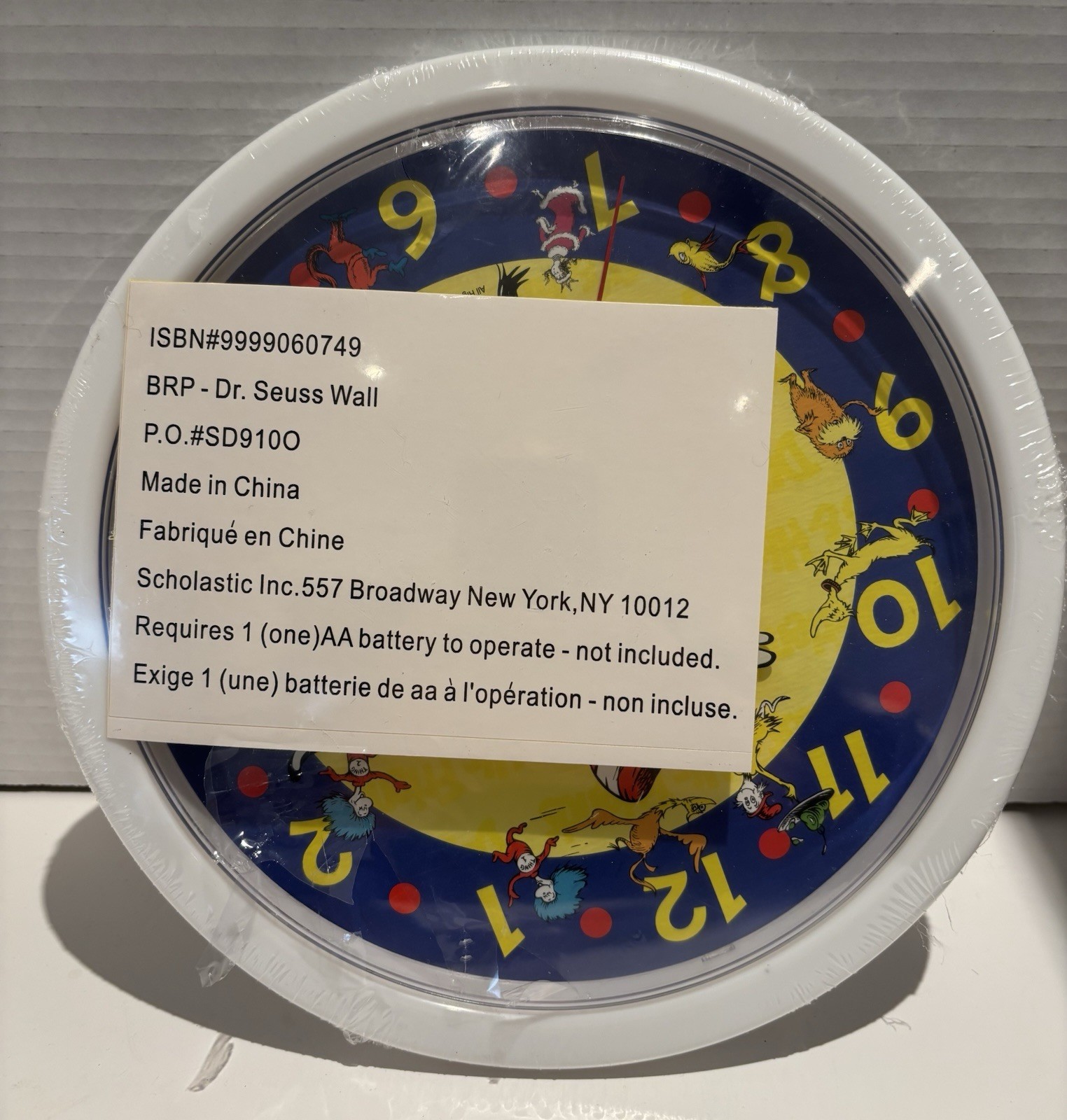Dr Seuss Clock “Cat In The Hat & Friends” Wall Clock Vintage 2006 Rare_2 Dr Seuss Clock “Cat In The Hat & Friends” Wall Clock Vintage 2006 Rare