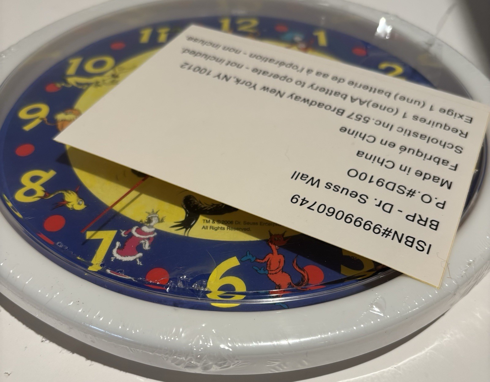 Dr Seuss Clock “Cat In The Hat & Friends” Wall Clock Vintage 2006 Rare_3 Dr Seuss Clock “Cat In The Hat & Friends” Wall Clock Vintage 2006 Rare