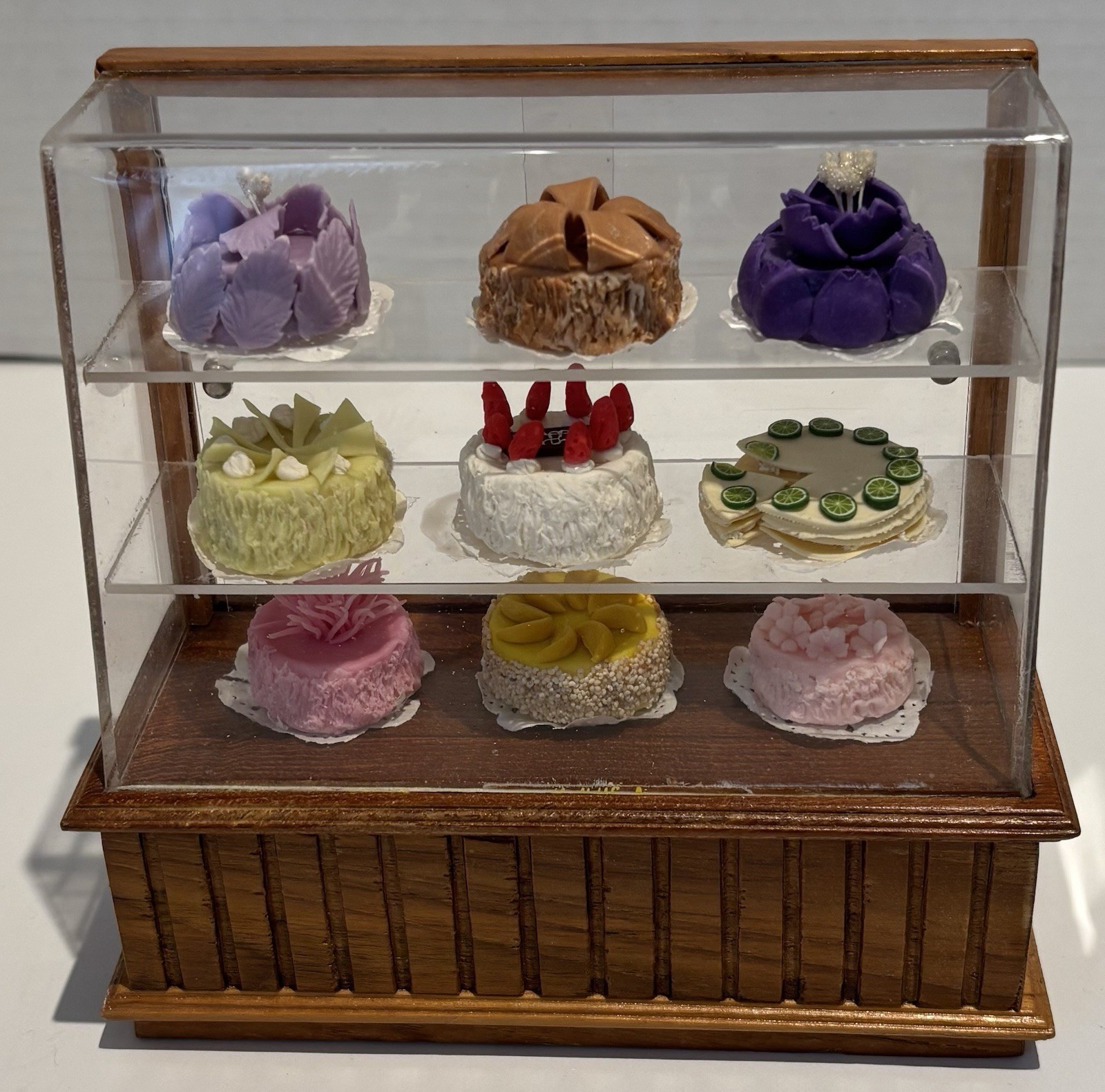 Dolls House Miniature Handmade Bakery Display & 9 Cakes Diorama w/ Sliding Doors_0 Dolls House Miniature Handmade Bakery Display & 9 Cakes Diorama w/ Sliding Doors