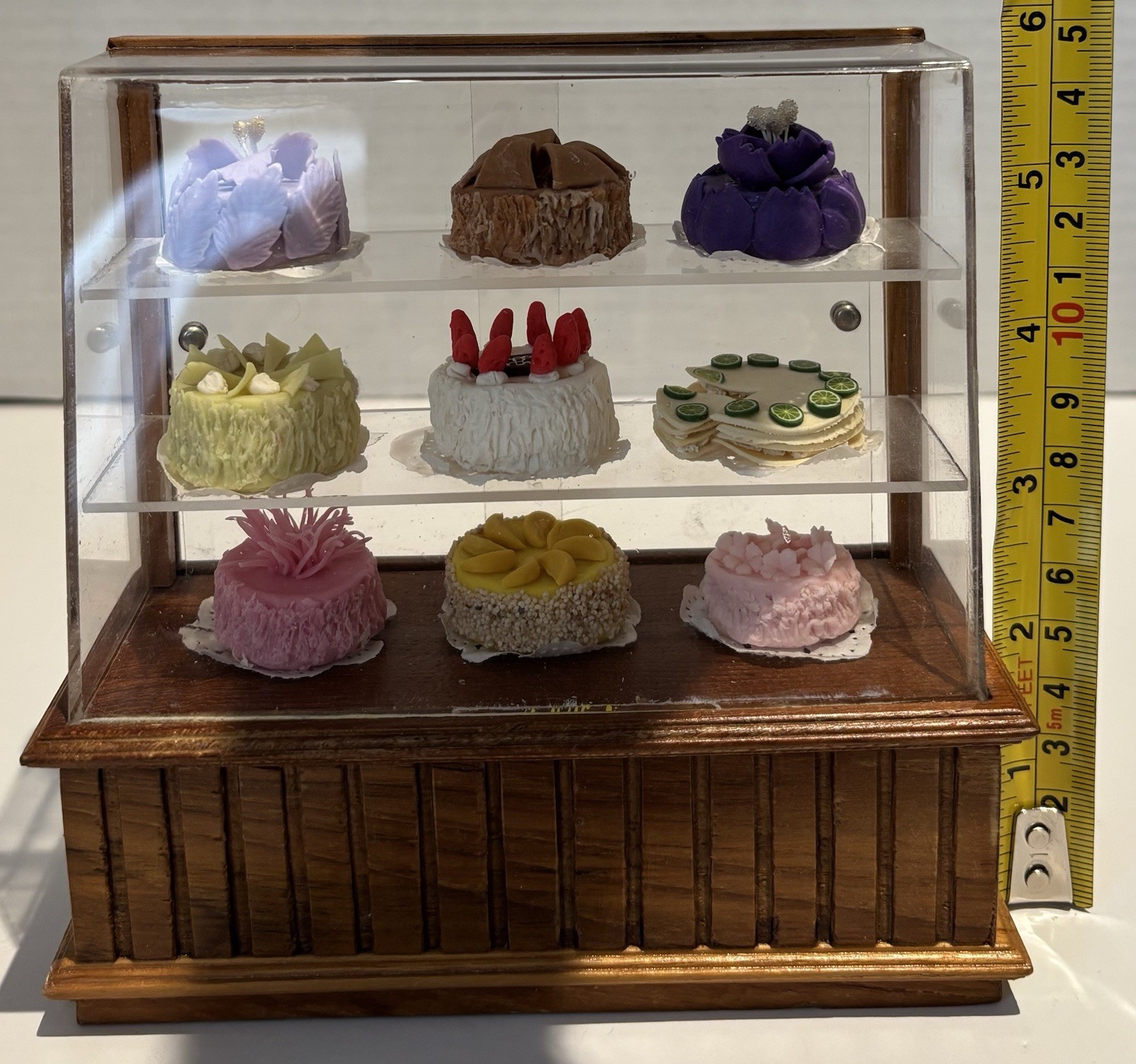Dolls House Miniature Handmade Bakery Display & 9 Cakes Diorama w/ Sliding Doors_6 Dolls House Miniature Handmade Bakery Display & 9 Cakes Diorama w/ Sliding Doors