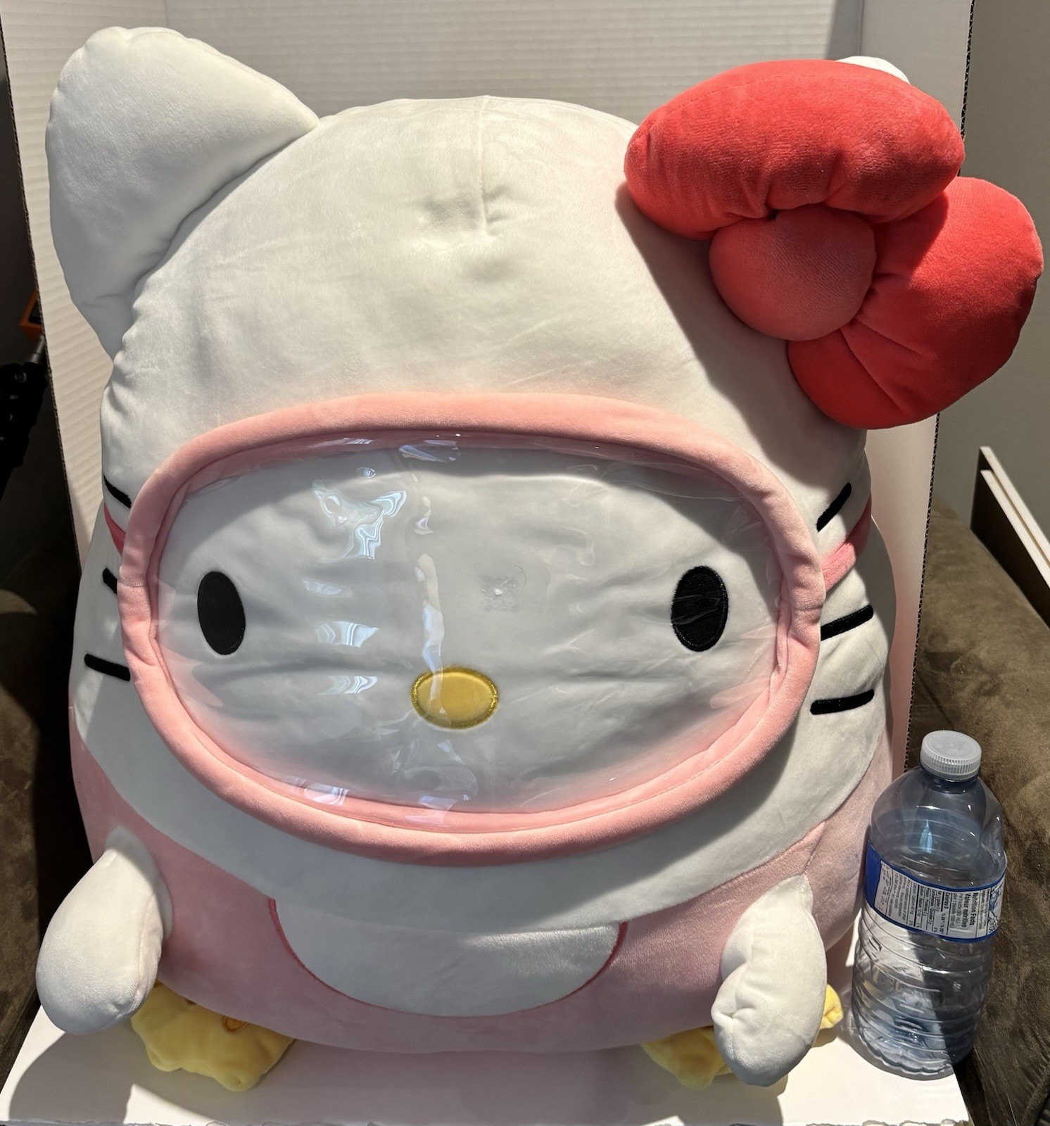 Huge Squishmallows Hello Kitty Scuba Gear 20-24" - Sanrio 2021_1 Huge Squishmallows Hello Kitty Scuba Gear 20-24" - Sanrio 2021
