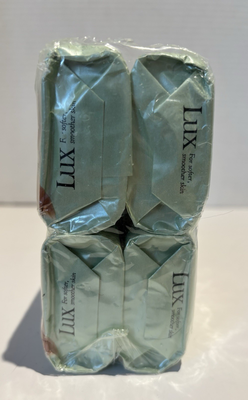 NEW Vintage 1980’s NOS Famous Lux Beauty Soap Bars 4pk Bath Size Prop Rare HTF_1 NEW Vintage 1980’s NOS Famous Lux Beauty Soap Bars 4pk Bath Size Prop Rare HTF