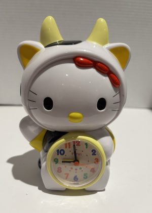 Vintage Y2K Hello Kitty Plastic Alarm Clock Plays Music & Talks Japan Working
