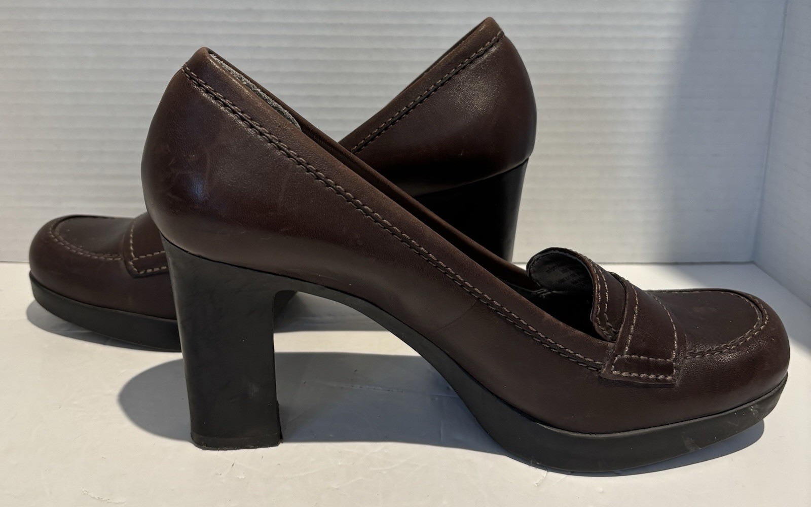 Marc Fisher Moyen Brown Leather Platform Heels Penny Loafers Size 7 1/2 GUC_1 Marc Fisher Moyen Brown Leather Platform Heels Penny Loafers Size 7 1/2 GUC
