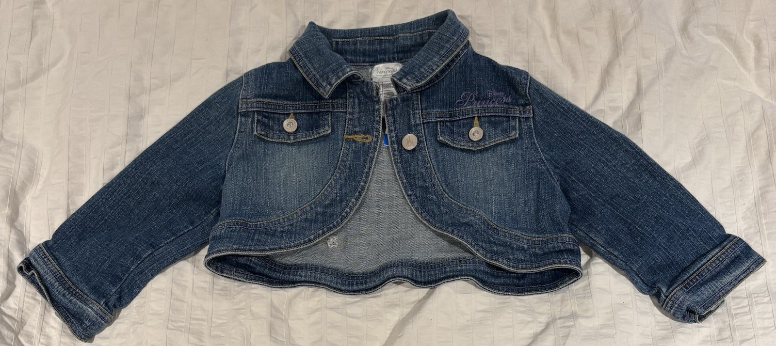 Vintage Y2K Disney Store Princess Cropped Denim Girls Jean Jacket - Size 5 to 8_2 Vintage Y2K Disney Store Princess Cropped Denim Girls Jean Jacket - Size 5 to 8