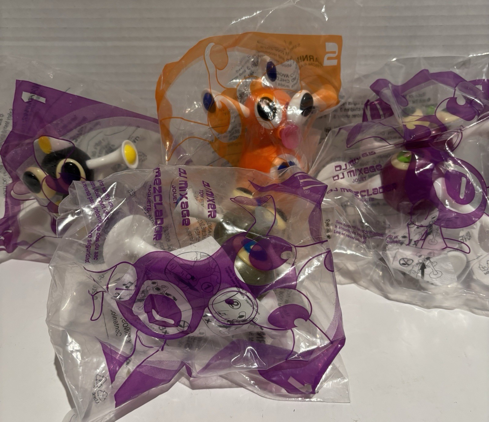 Vintage 2006 ZIZZLE Set Of 4 Bright Beats Included MCDONALD'S HAPPY MEAL TOYS_0 Vintage 2006 ZIZZLE Set Of 4 Bright Beats Included MCDONALD'S HAPPY MEAL TOYS