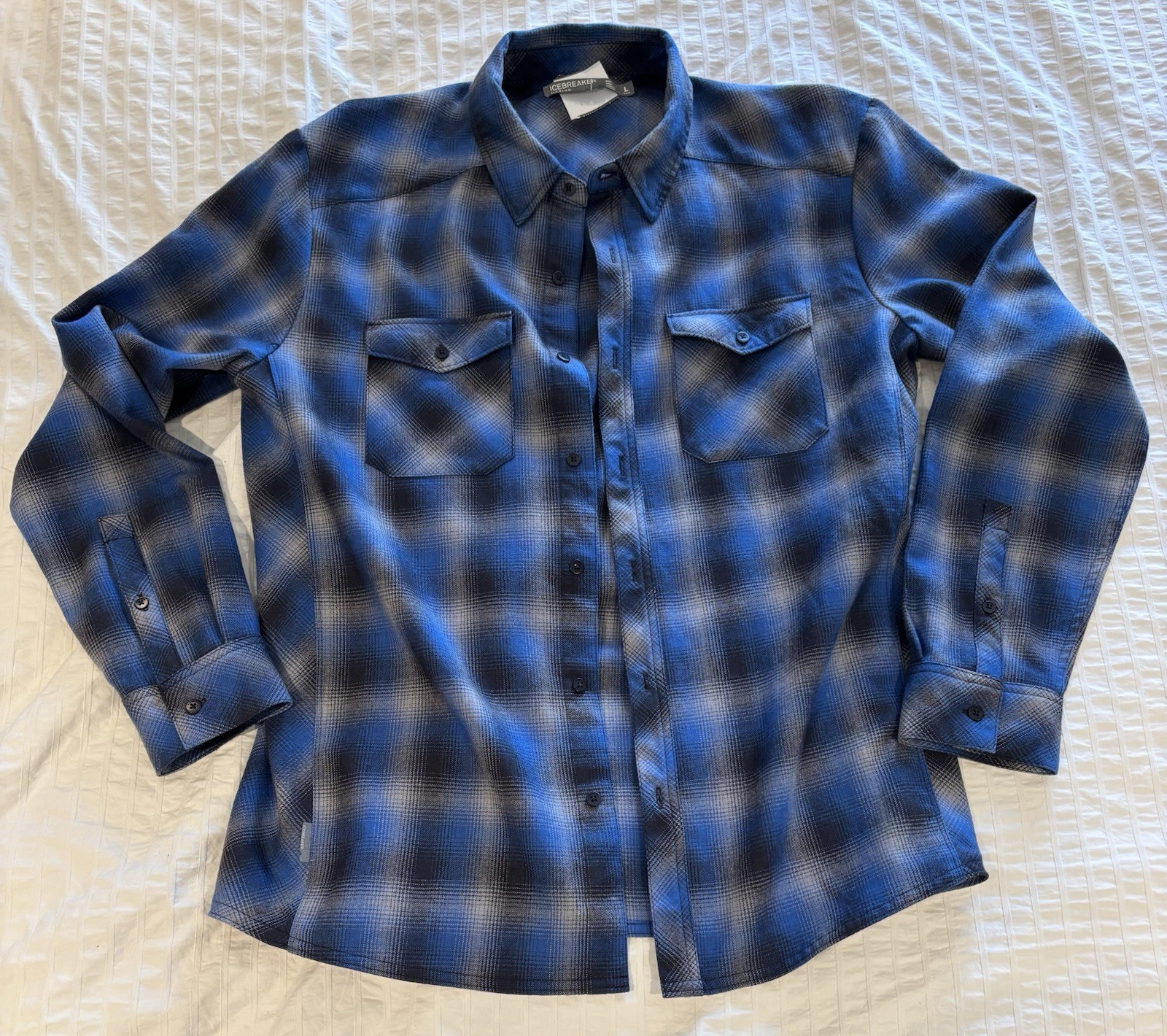 Icebreaker Lodge Flannel Merino Wool Men’s L Plaid Button Long Sleeve Shirt Blue_1 Icebreaker Lodge Flannel Merino Wool Men’s L Plaid Button Long Sleeve Shirt Blue
