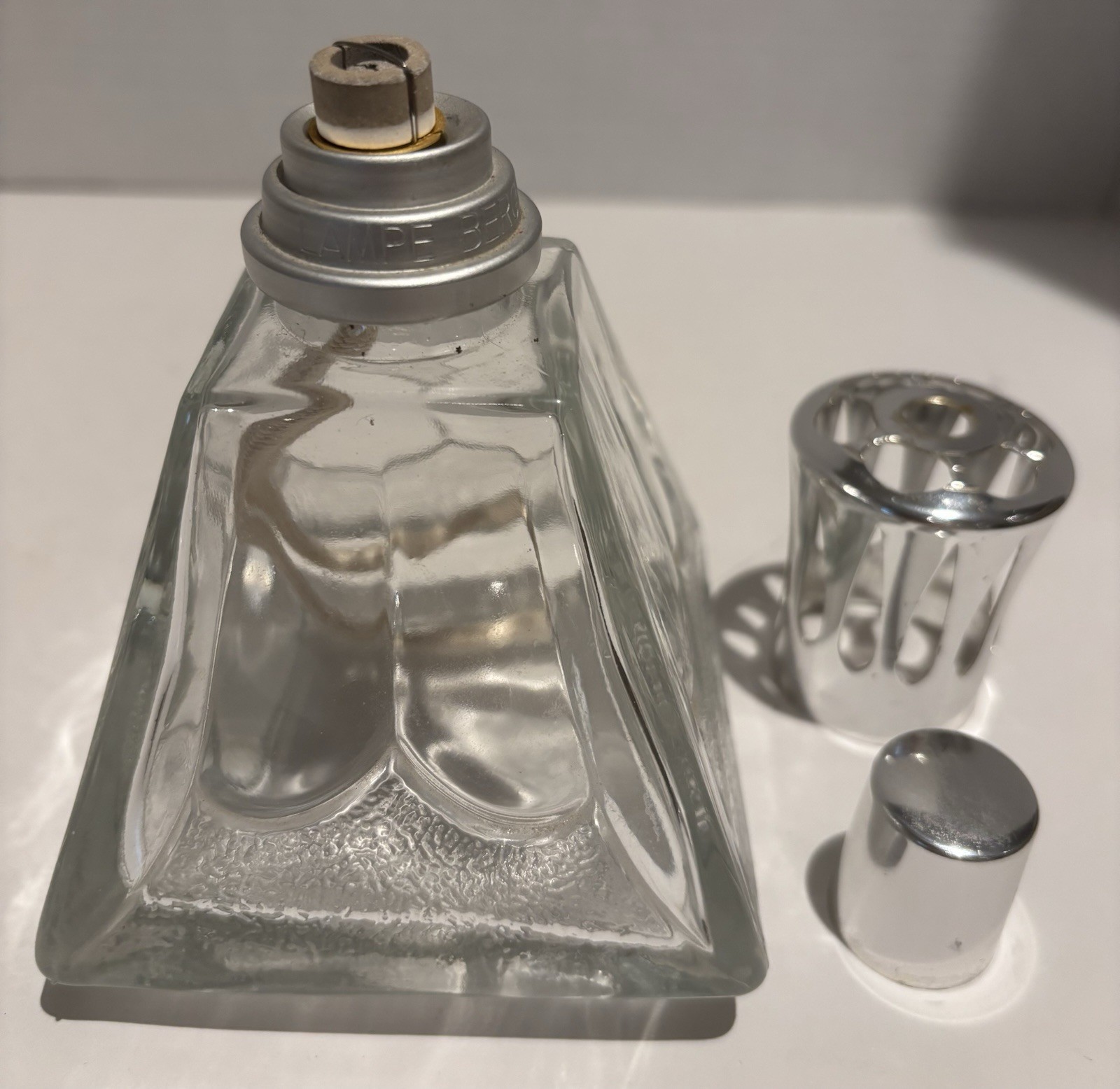Lampe Berger - Silver Top - Paris - Room Fragrance - Pyramid Oil Lamp - Vintage_1 Lampe Berger - Silver Top - Paris - Room Fragrance - Pyramid Oil Lamp - Vintage