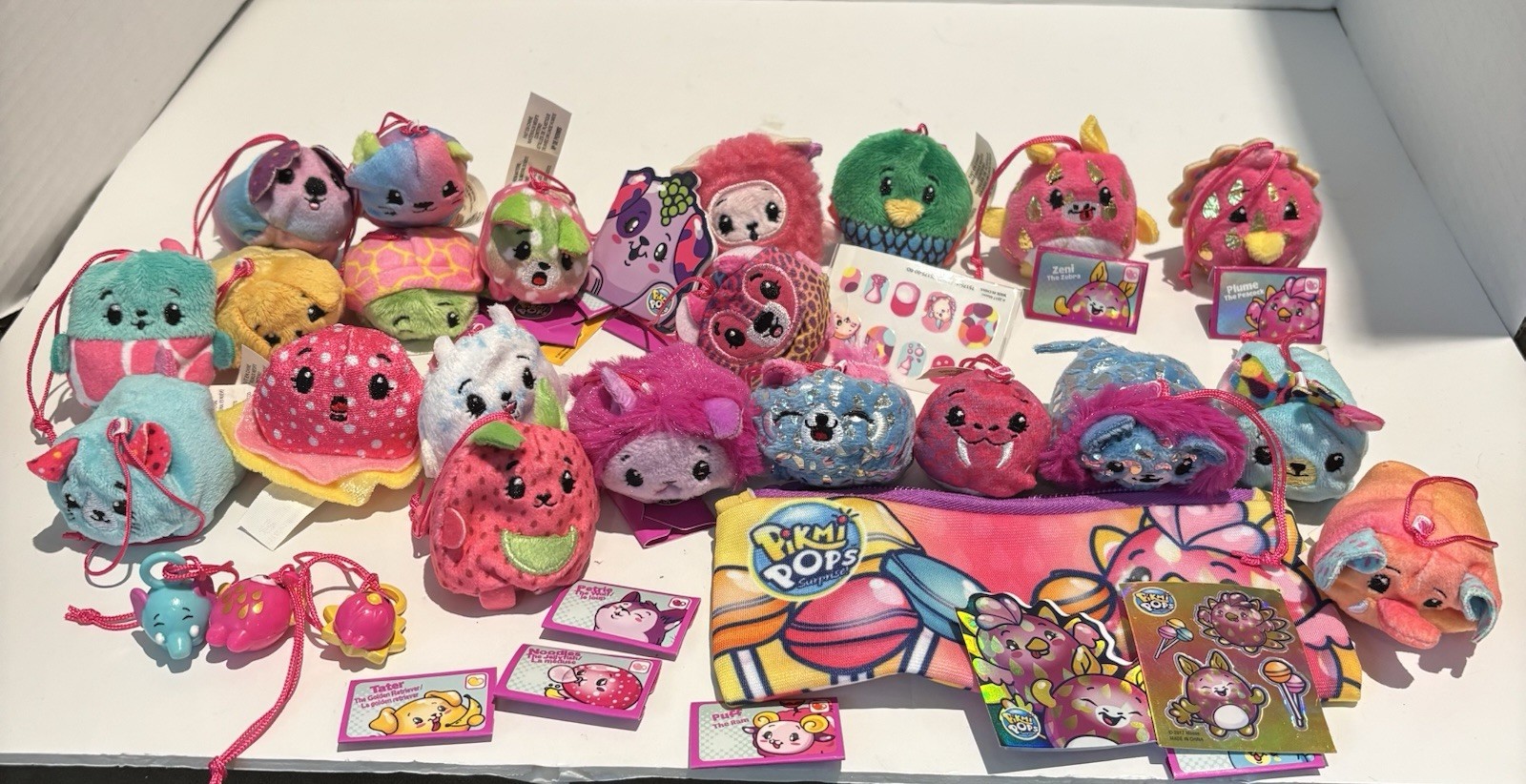 Pikmi Pops Large Lot of 25+ Items Mini Plush Scented Figures Moose Toys 2017_0 Pikmi Pops Large Lot of 25+ Items Mini Plush Scented Figures Moose Toys 2017