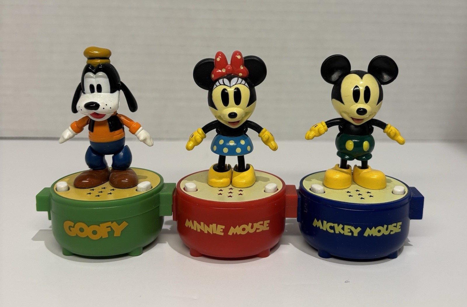 Disney Mickey Mouse Figure Characters Pop N’ Step Little Taps Minnie & Goofy_0 Disney Mickey Mouse Figure Characters Pop N’ Step Little Taps Minnie & Goofy