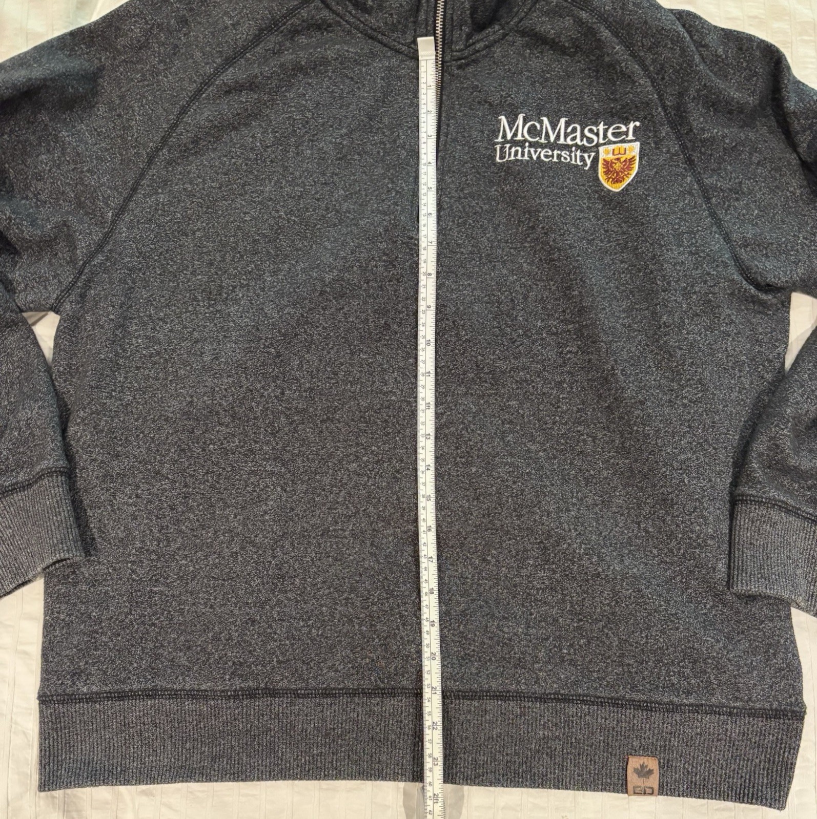 McMaster University 1/4 Zip Sweatshirt Men’s Size XXL Charcoal Gray Cotton Blend_5 McMaster University 1/4 Zip Sweatshirt Men’s Size XXL Charcoal Gray Cotton Blend