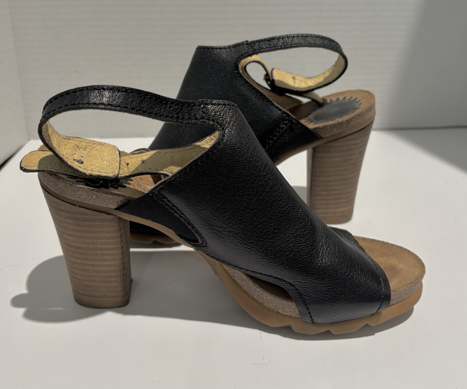Fly London Bach Black Leather Chunky Block Heel Platform Sandals SZ EU 37 US 6.5_0 Fly London Bach Black Leather Chunky Block Heel Platform Sandals SZ EU 37 US 6.5