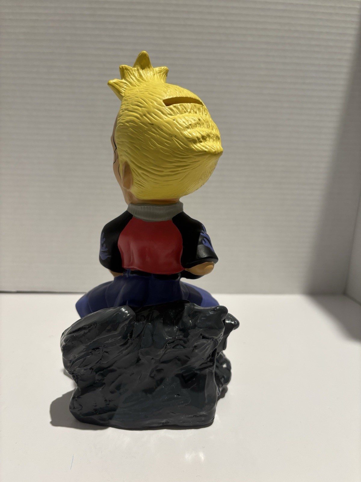 FINAL FANTASY 8 VIII Zell Piggy Bank Rare Vintage 1999 Bandai VGUC_3 FINAL FANTASY 8 VIII Zell Piggy Bank Rare Vintage 1999 Bandai VGUC