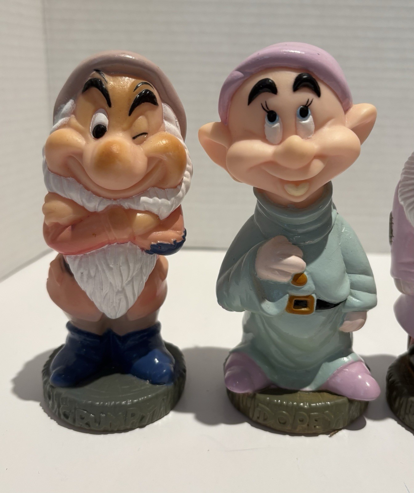 Disney Seven Dwarfs Snow White Vintage 1990’s Rubber Figure Toys Lot Of 5_1 Disney Seven Dwarfs Snow White Vintage 1990’s Rubber Figure Toys Lot Of 5