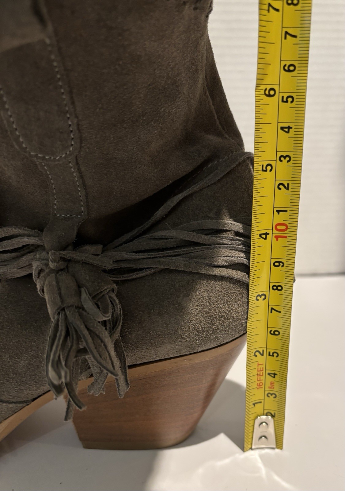 RON WHITE Brailee Ankle Boots Size EU 39 US 8.5 Taupe Suede Italy Western Tassel_3 RON WHITE Brailee Ankle Boots Size EU 39 US 8.5 Taupe Suede Italy Western Tassel