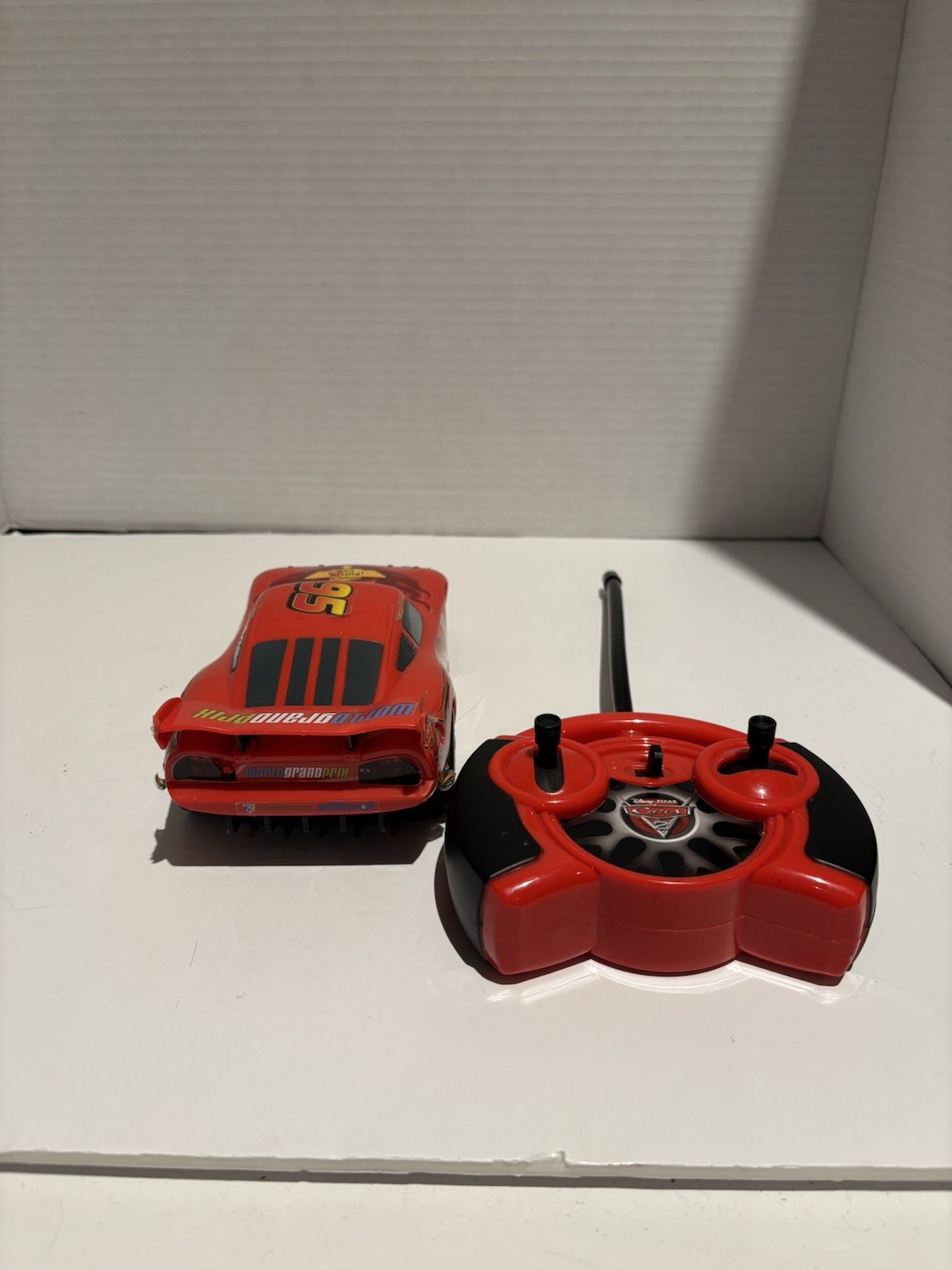Air Hogs 2011 Disney RC Lightening McQueen Remote Control Cars Tested Works_2 Air Hogs 2011 Disney RC Lightening McQueen Remote Control Cars Tested Works