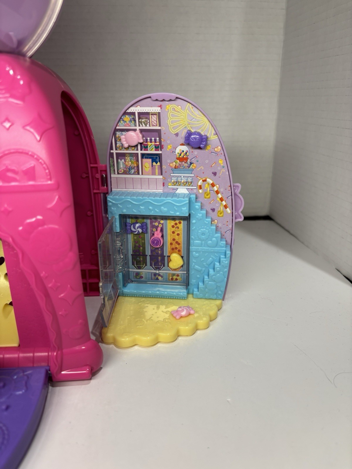 Mattel POLLY POCKET Gumball Bear Doll Play Set Toy_3 Mattel POLLY POCKET Gumball Bear Doll Play Set Toy