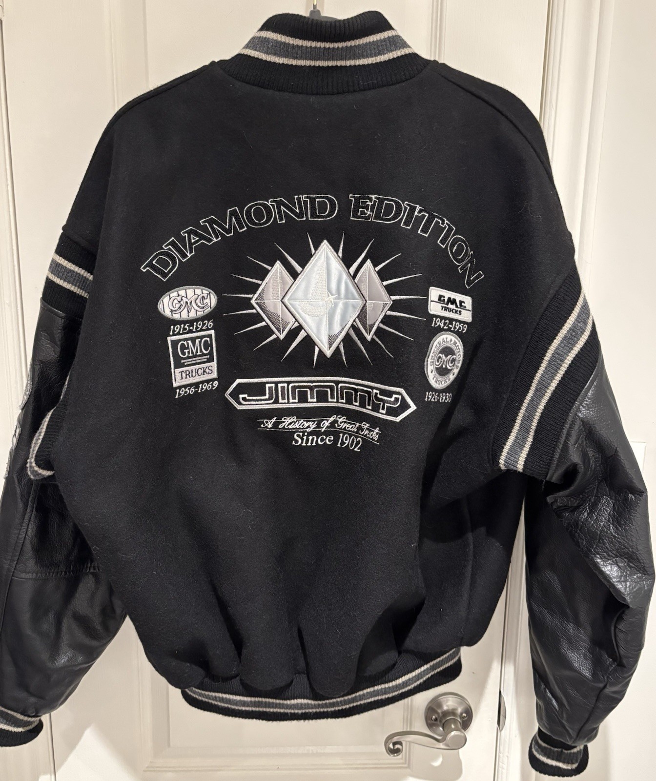 Vintage 2000 GMC Jimmy Truck Bomber Jacket - Rare Promo #27 of 400 made-Size XL_4 Vintage 2000 GMC Jimmy Truck Bomber Jacket - Rare Promo #27 of 400 made-Size XL