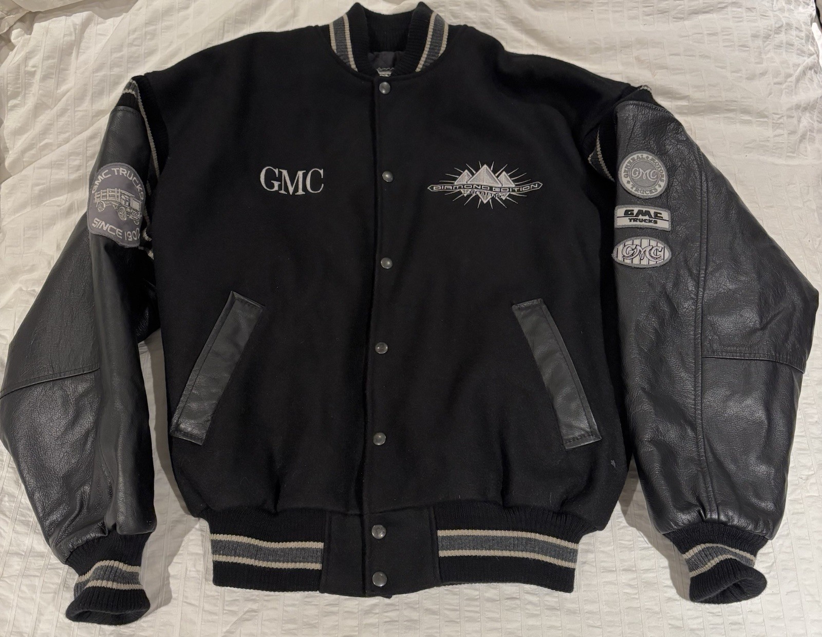 Vintage 2000 GMC Jimmy Truck Bomber Jacket - Rare Promo #27 of 400 made-Size XL_6 Vintage 2000 GMC Jimmy Truck Bomber Jacket - Rare Promo #27 of 400 made-Size XL