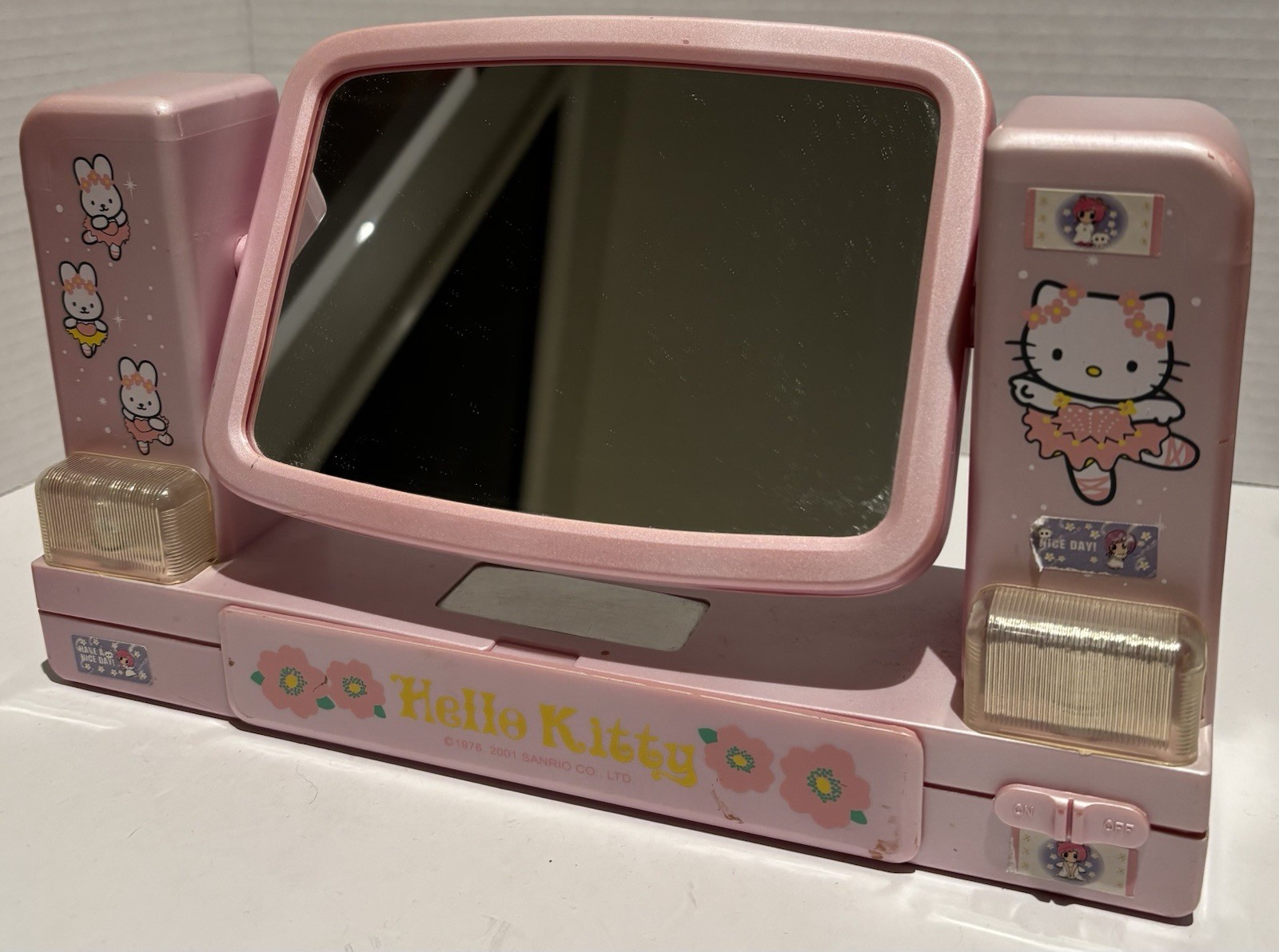 Vintage 2001 Hello Kitty Vanity Makeup Mirror Sanrio Ballerina Theme_2 Vintage 2001 Hello Kitty Vanity Makeup Mirror Sanrio Ballerina Theme