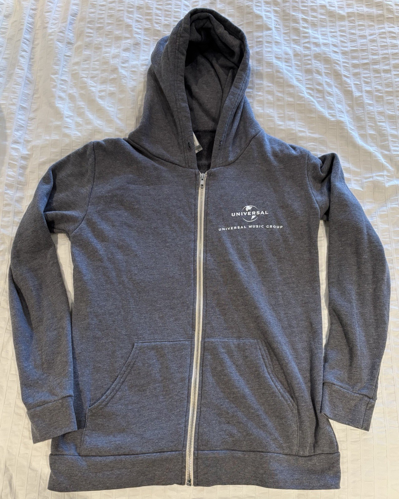 Vintage Y2K Made In USA Universal Music Group Zip Unisex Hoodie Medium Gray SZ M_0 Vintage Y2K Made In USA Universal Music Group Zip Unisex Hoodie Medium Gray SZ M