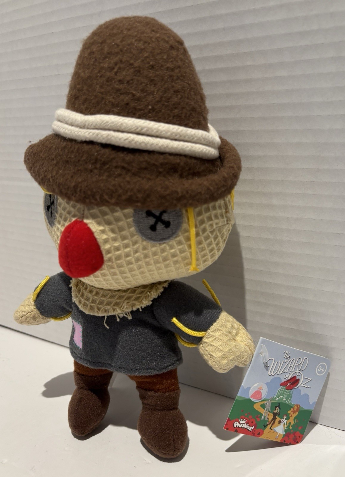 New 2010 Funko Pop PLUSHIES Movies Wizard of Oz Scarecrow Plush Retired Rare_1 New 2010 Funko Pop PLUSHIES Movies Wizard of Oz Scarecrow Plush Retired Rare
