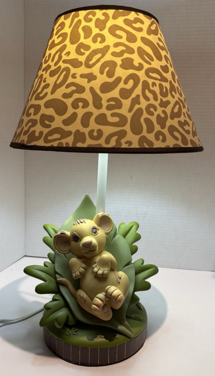 Disney THE LION KING Simba Vintage 1994 Nursery Lamp Rare w/ Shade Retired VGUC_0 Disney THE LION KING Simba Vintage 1994 Nursery Lamp Rare w/ Shade Retired VGUC