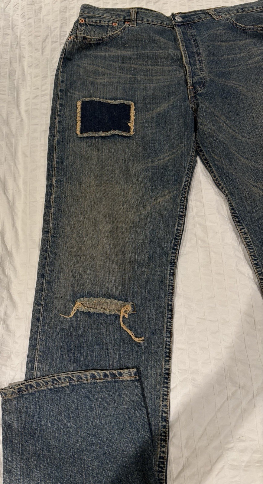 Vintage Levi’s 2002 Distressed Original 501 Red Tab Patchwork Jeans Size W36 L34_3 Vintage Levi’s 2002 Distressed Original 501 Red Tab Patchwork Jeans Size W36 L34