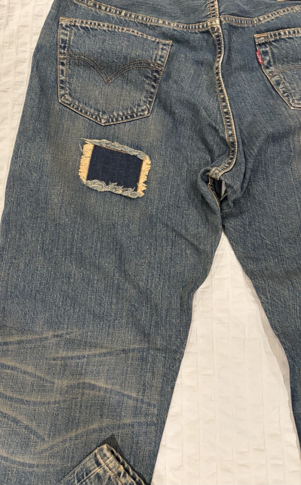 Vintage Levi’s 2002 Distressed Original 501 Red Tab Patchwork Jeans Size W36 L34_6 Vintage Levi’s 2002 Distressed Original 501 Red Tab Patchwork Jeans Size W36 L34
