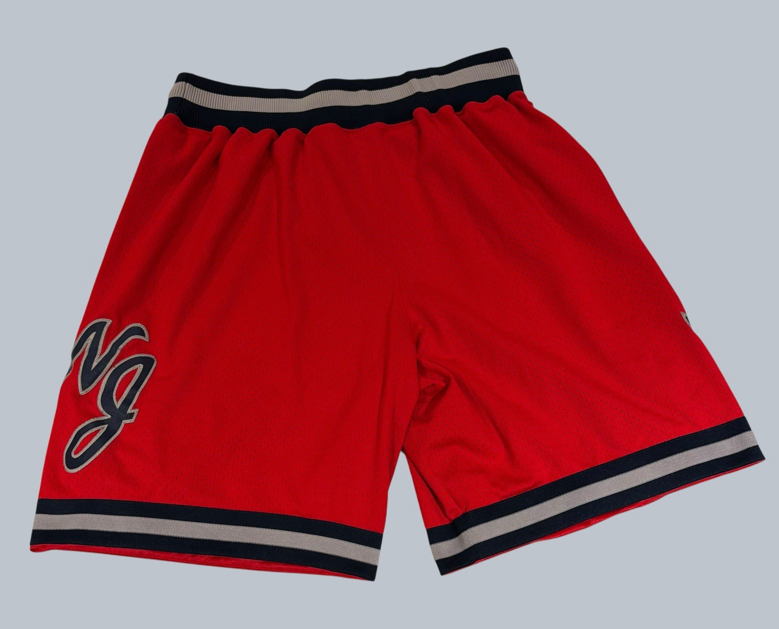 Nike New Jersey NetsVintage Y2K NBA Mesh Basketball Shorts Red Navy Size Large_3 Nike New Jersey NetsVintage Y2K NBA Mesh Basketball Shorts Red Navy Size Large